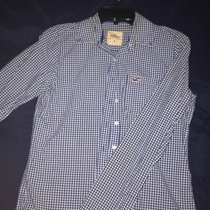 Hollister blue plaid button up shirt